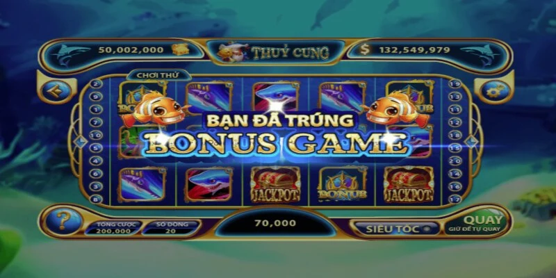 Đặt cược trong slot nổ hũ Thủy Cung 789WIN